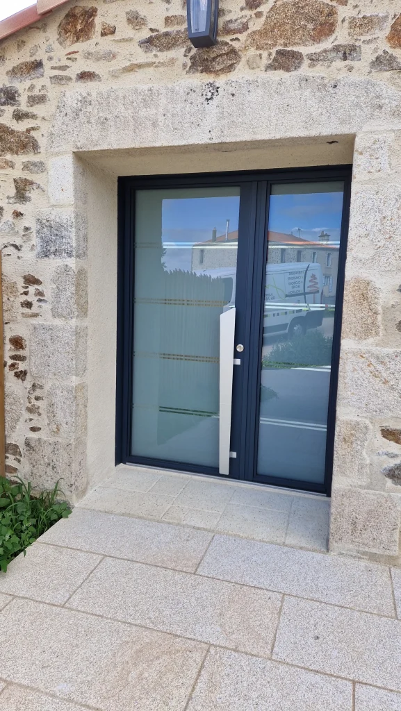 Réalisation menuiserie, JMCO, menuisier à Rochetrejoux