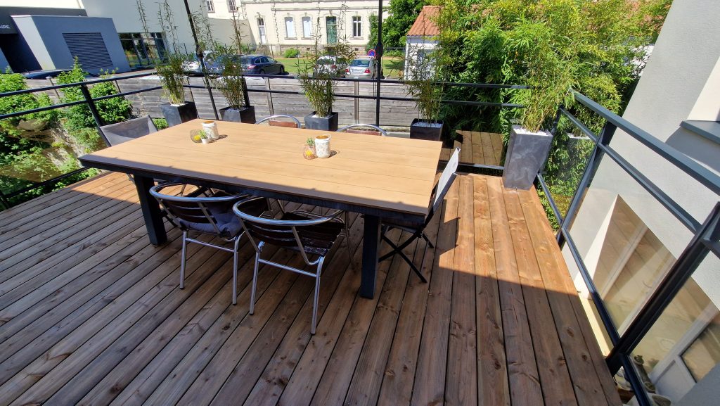 Réalisation aménagement extérieur, JMCO, menuisier à Rochetrejoux